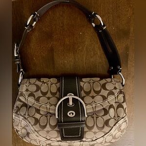 Vintage Signature *AUTHENTIC* Coach Boho Shoulder Purse K0693-10603